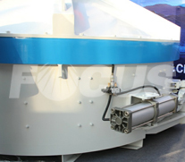 Large capacity pneumatic cylinder