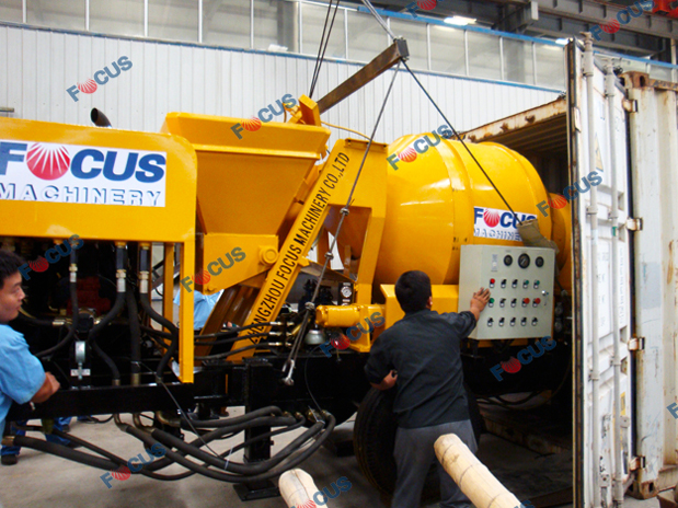 Concrete Mixer Pump with Diesel Engine photo 4