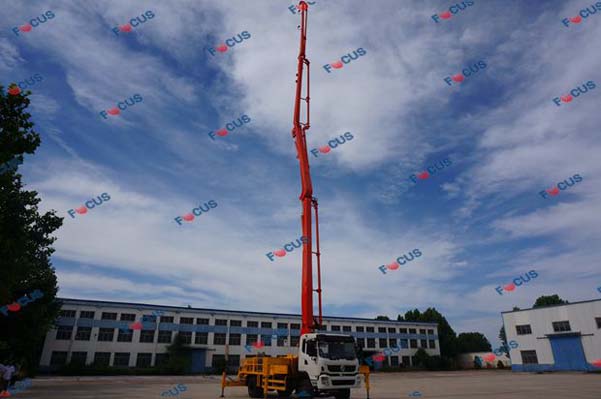 Newly Designed 28m Truck-mounted Concrete Pump FOCUS Picture 5